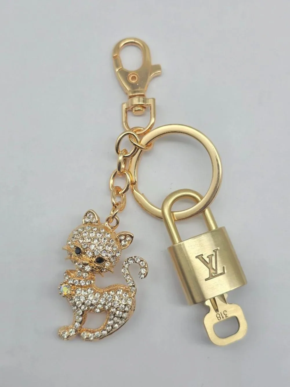 Authentic Louis Vuitton Gold Padlock 🔒 Key Set w/ Unbranded Cat Bag Charm